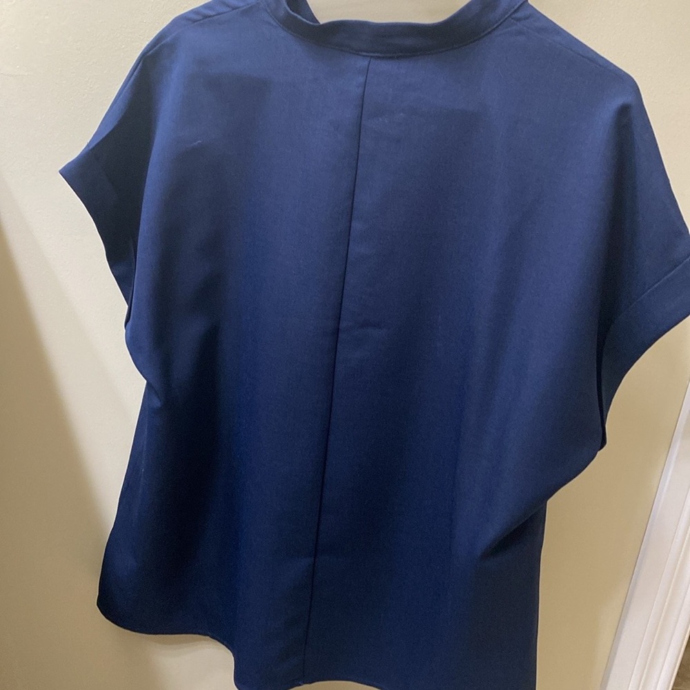 BTFBM women’s navy pullover top NWOT - Picture 3 of 6